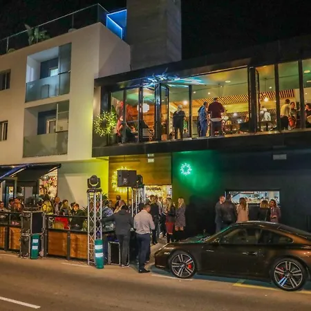 La Perla De Sunset 公寓