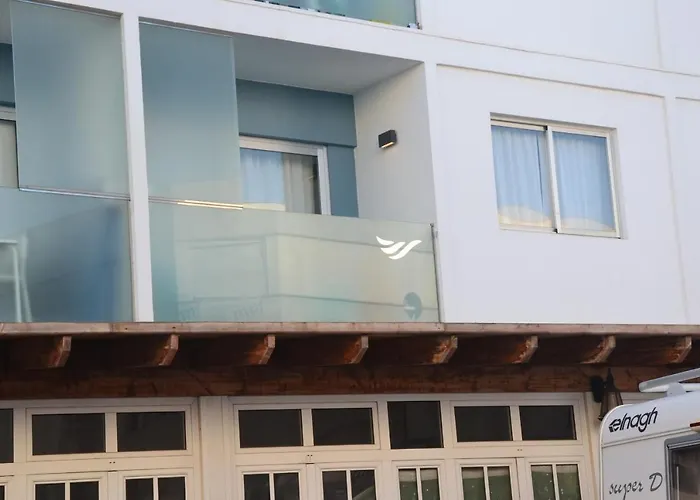 La Perla De Sunset Apartmán *